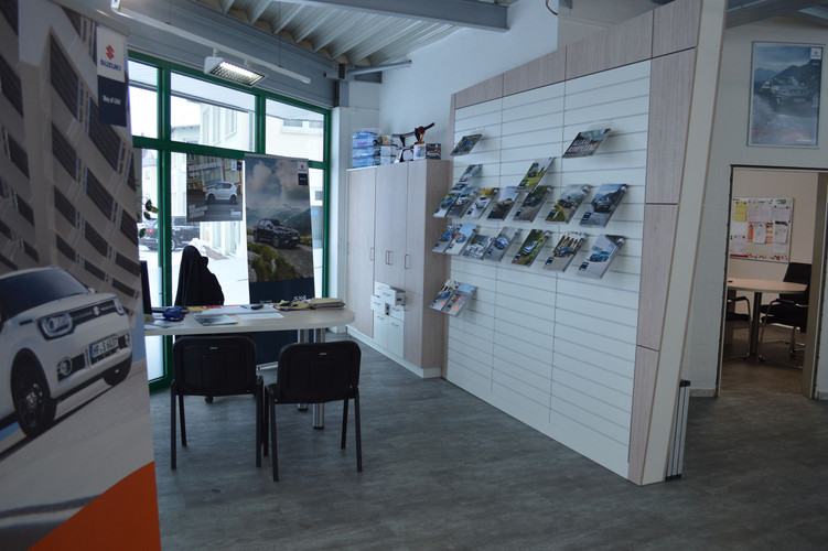 dealer showroom